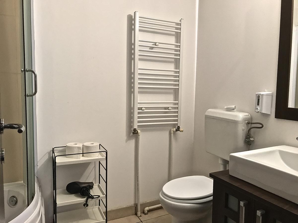 Conta Apartment Bukarest Kültér fotó